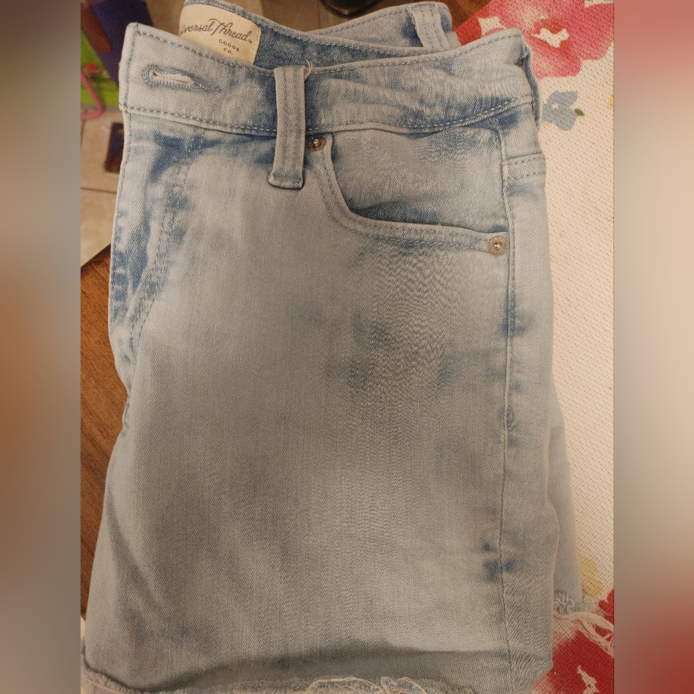 Universal Thread Shorts S 4 - image 3